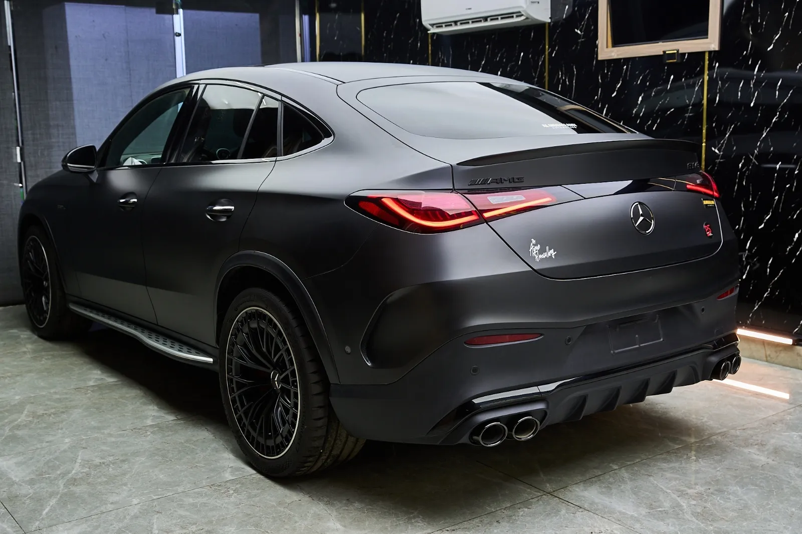 Mercedes Benz GLC Class 2025